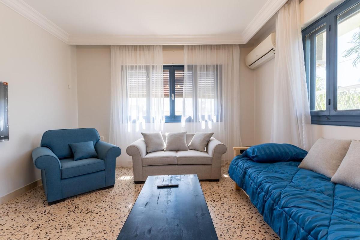 Blue Maria Perfect Location In Aqaba Apartment Exterior photo